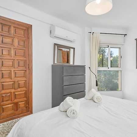 Bright And Spacious 2 Bed Apt Nerja Buitenkant foto