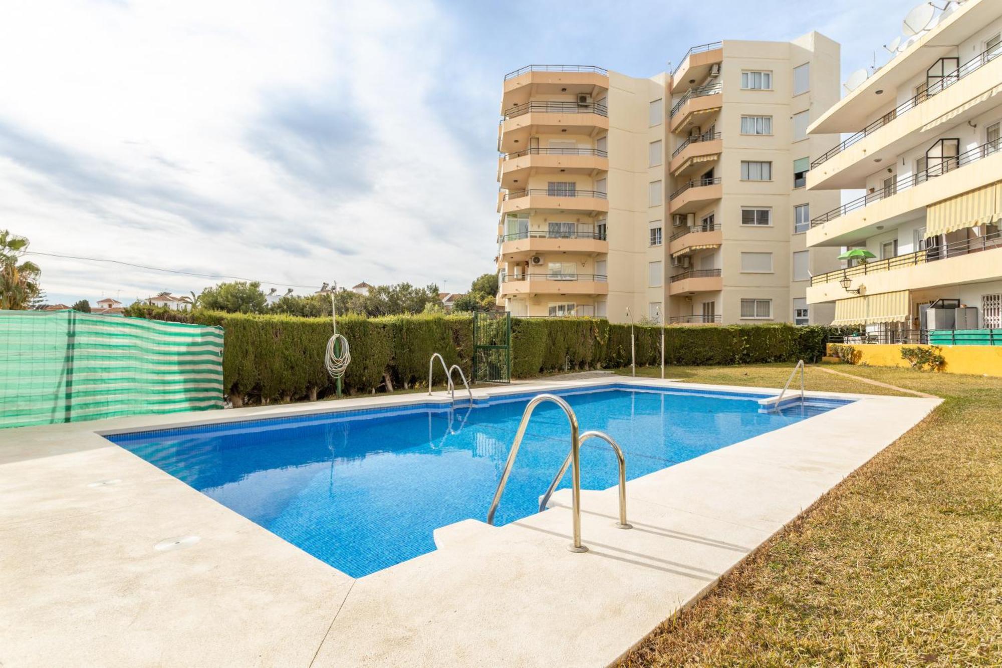 Bright And Spacious 2 Bed Apt Nerja Buitenkant foto
