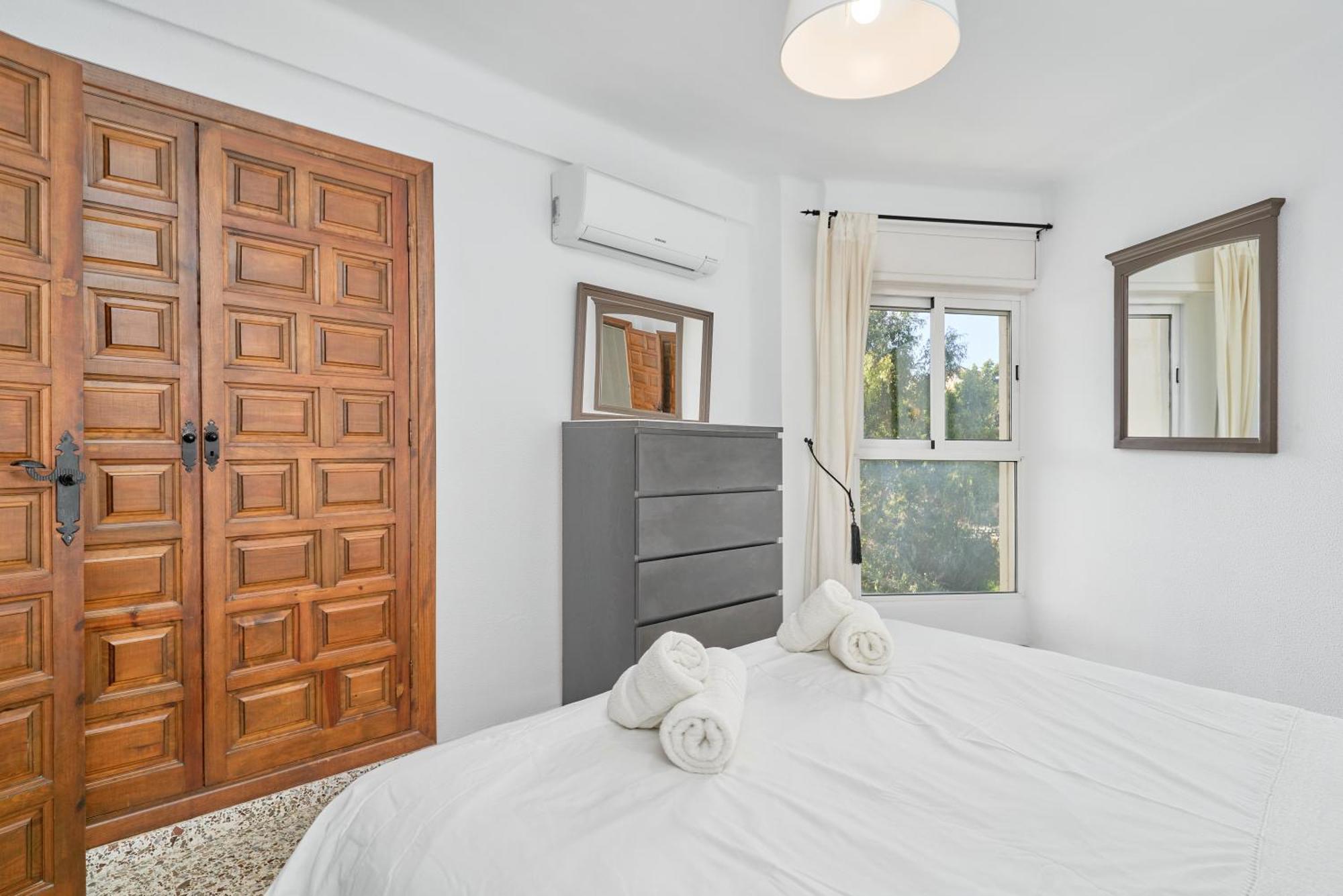 Bright And Spacious 2 Bed Apt Nerja Buitenkant foto