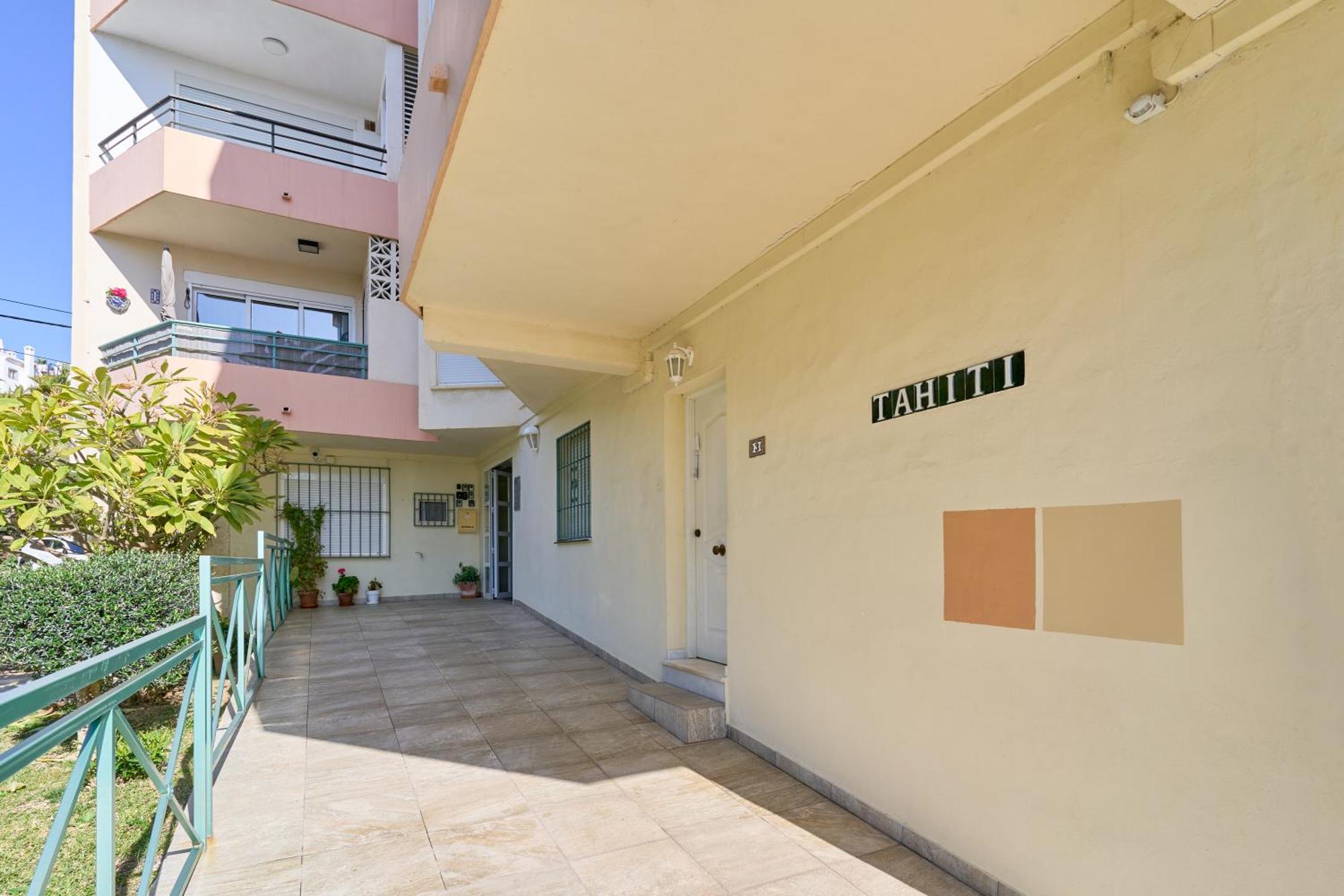 Bright And Spacious 2 Bed Apt Nerja Buitenkant foto