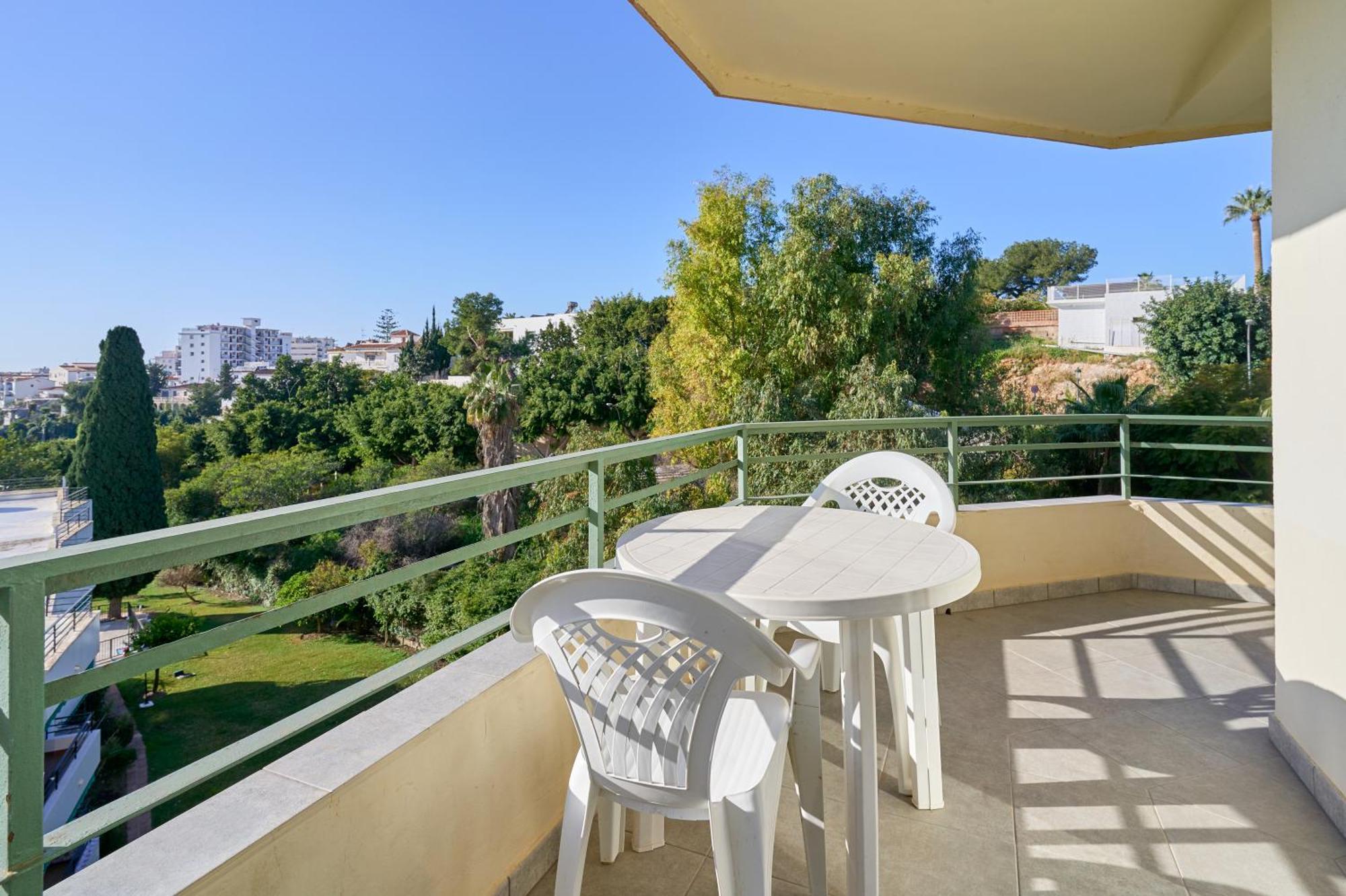 Bright And Spacious 2 Bed Apt Nerja Buitenkant foto