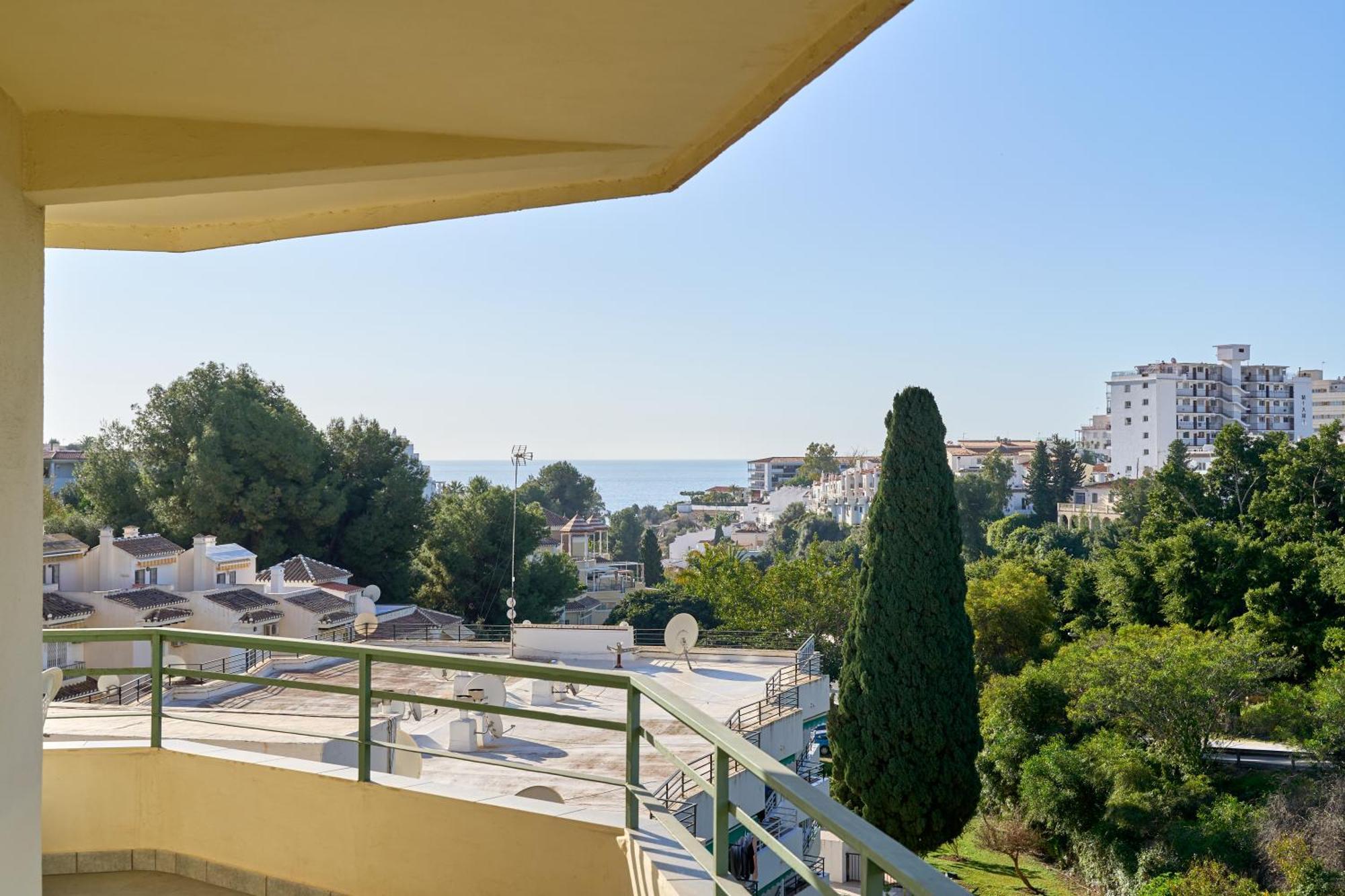 Bright And Spacious 2 Bed Apt Nerja Buitenkant foto