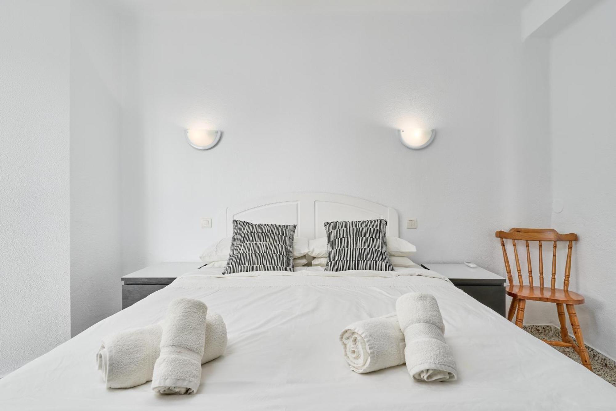 Bright And Spacious 2 Bed Apt Nerja Buitenkant foto