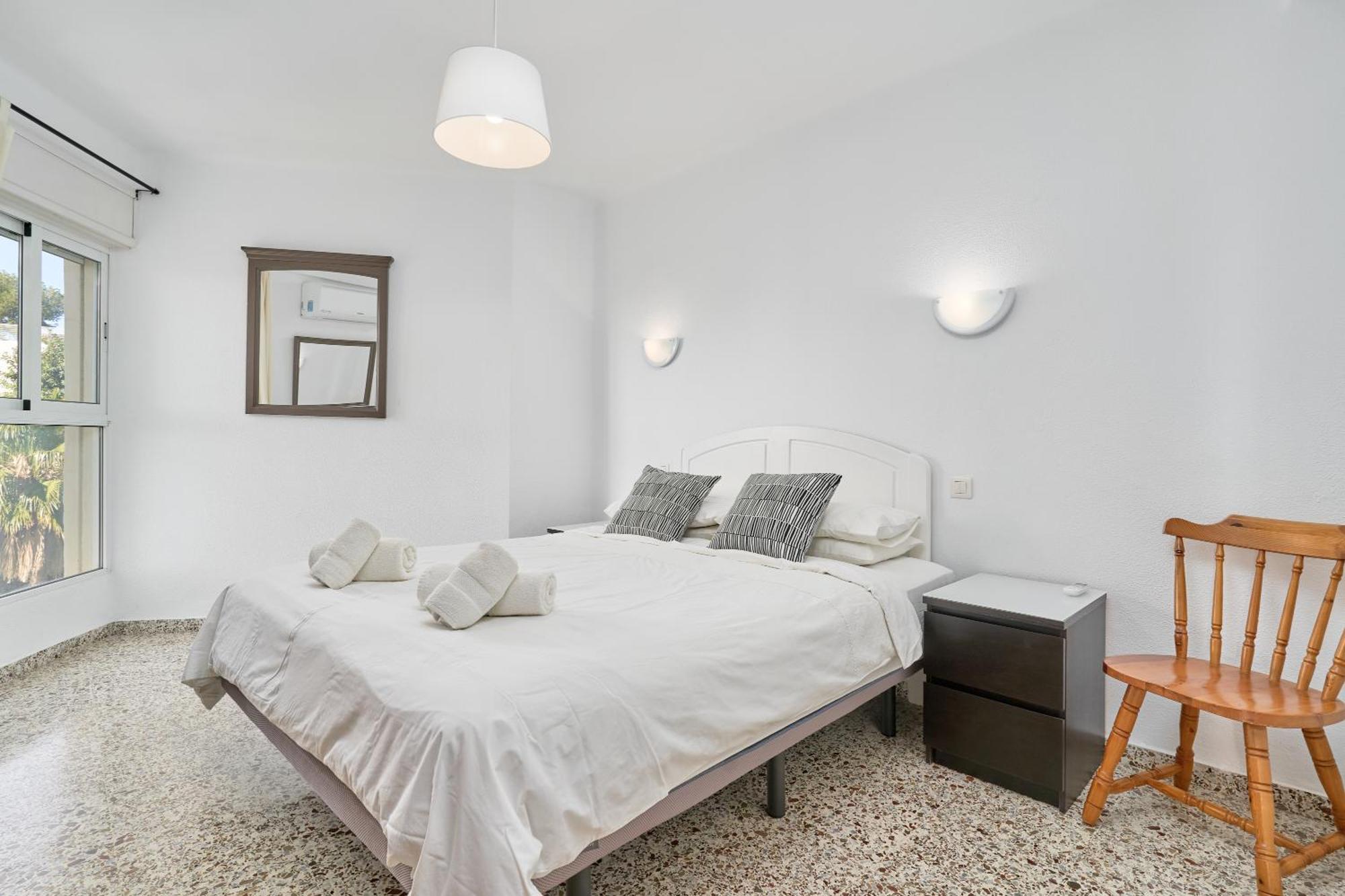 Bright And Spacious 2 Bed Apt Nerja Buitenkant foto